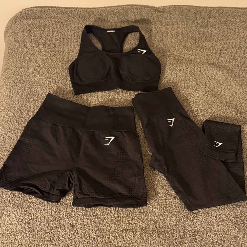 Gymshark | Black | Vital Seamless Set | Shorts, Leggings & Sports Bra